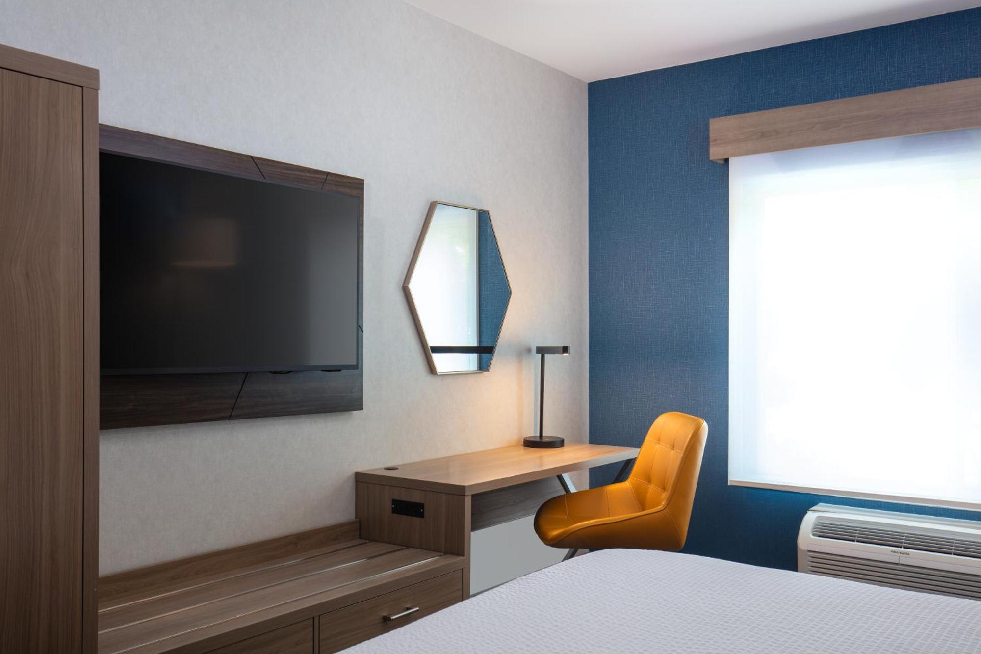 Holiday Inn Express Bothell By Ihg מראה חיצוני תמונה