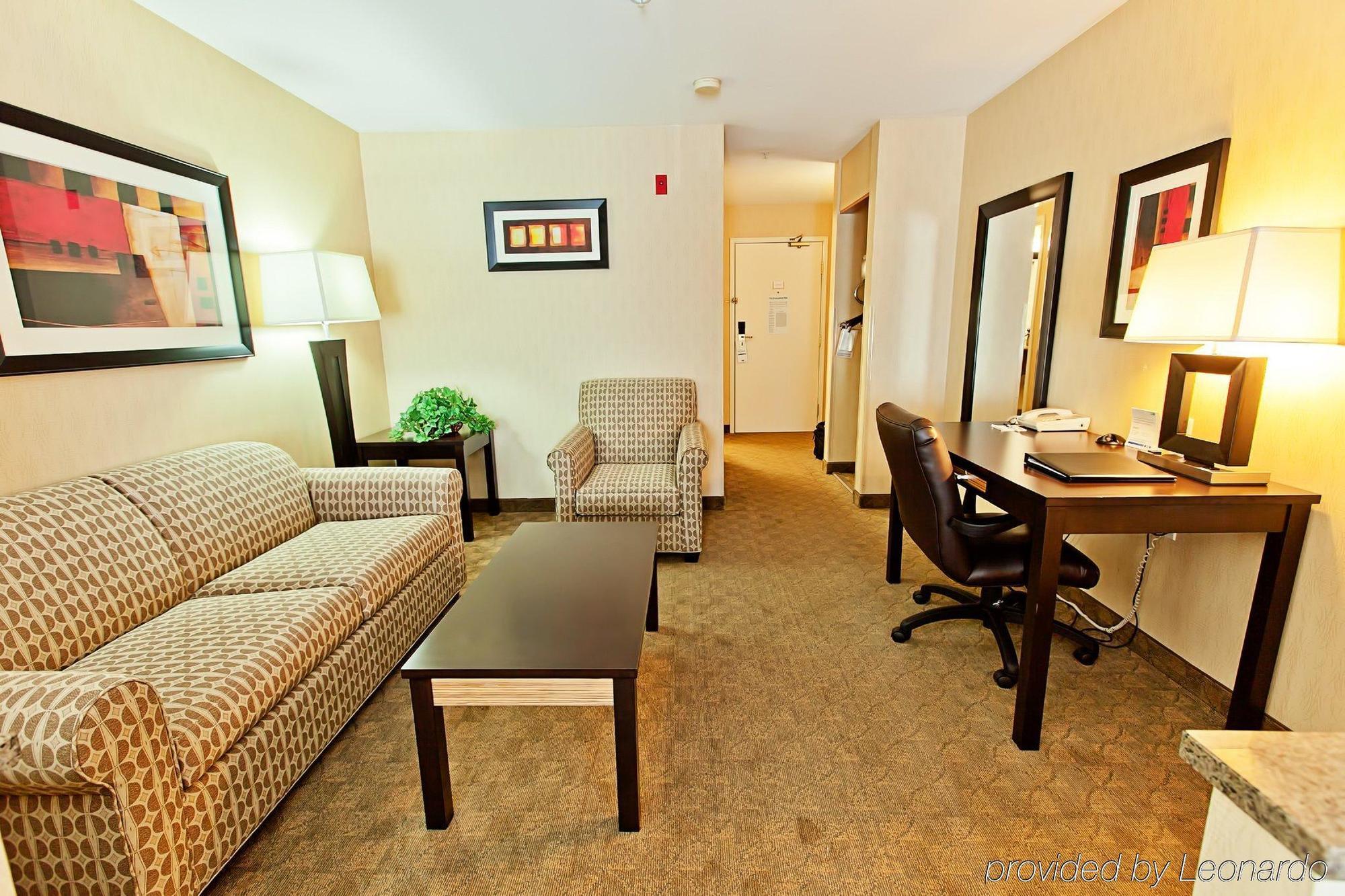 Holiday Inn Express Bothell By Ihg מראה חיצוני תמונה